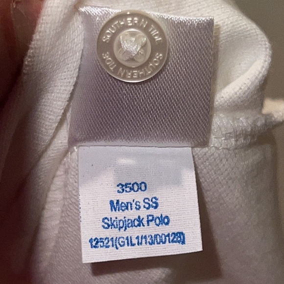 Southern Tide Men’s White Skipjack Polo w ECU Pirate Embroidery Patch, Small - Picture 5 of 9